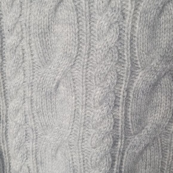 NWT J Crew XS 100% Cashmere Cable Knit Wool Long Sleeve Crew Sweater Gray Y2K - Picture 10 of 12
